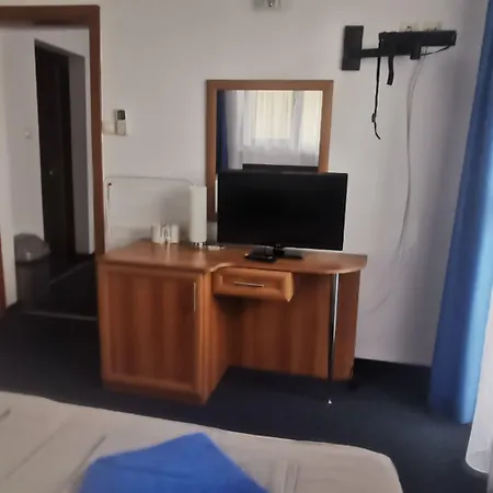 Hotel Atm 3*
